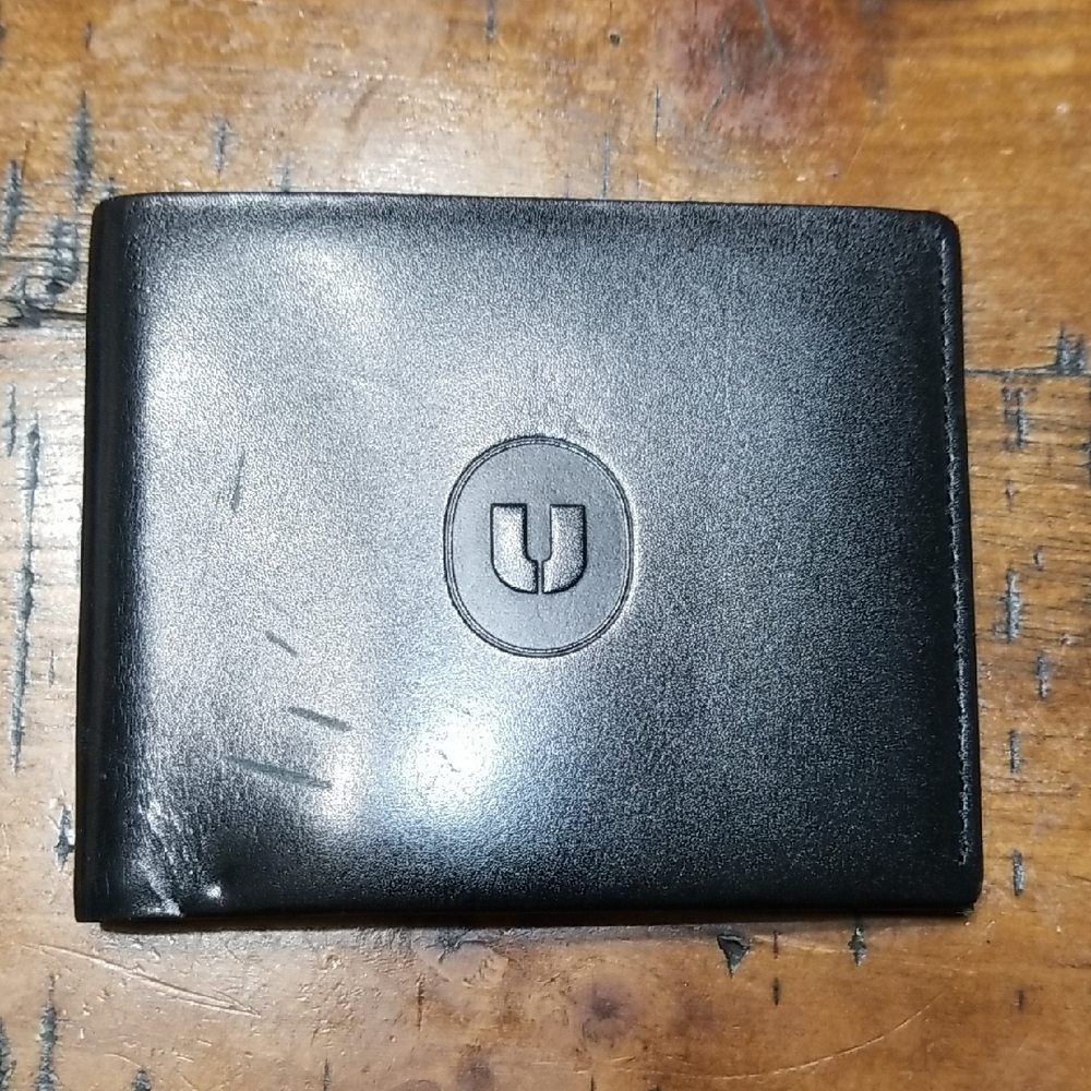 Emanuel Ungaro Black Key & Card Holder